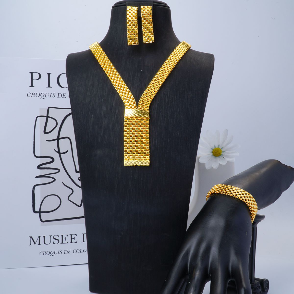 Women Fashion Uk - New UK 24K Gold Plated Necklace