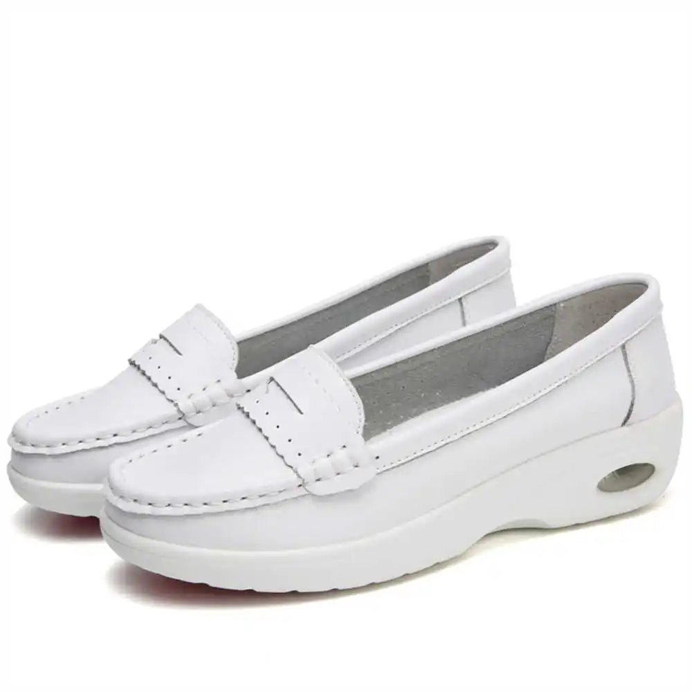 Thick Sole Slipon White Traine - Women'S Fashion From The 50S 评论和价格