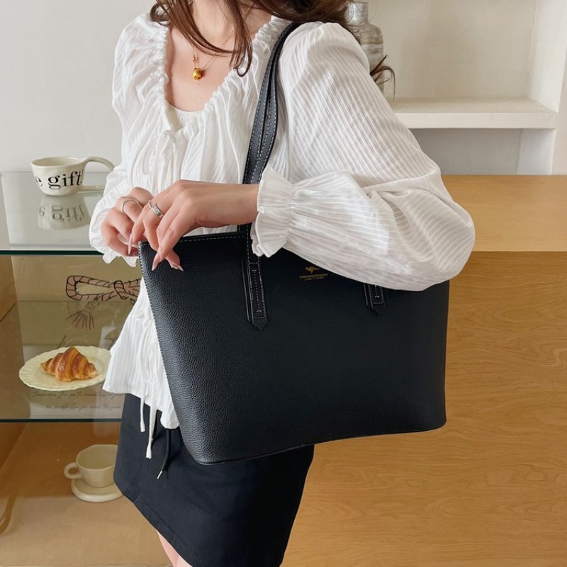 Fashionable Minimalist Diaper  - Women Fashion Logo Design 评论和价格