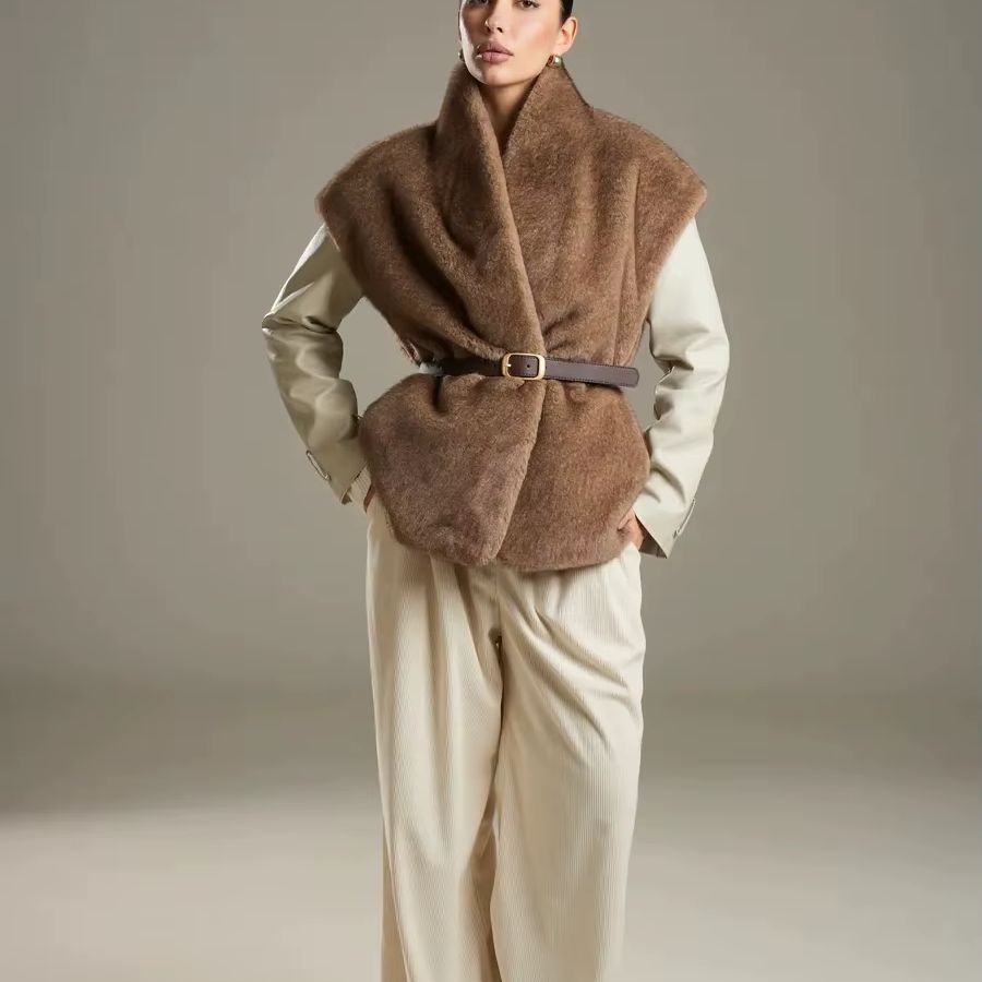 IG26 Women's Sleeveless Furry  - Women'S Fashion Gilet 评论和价格