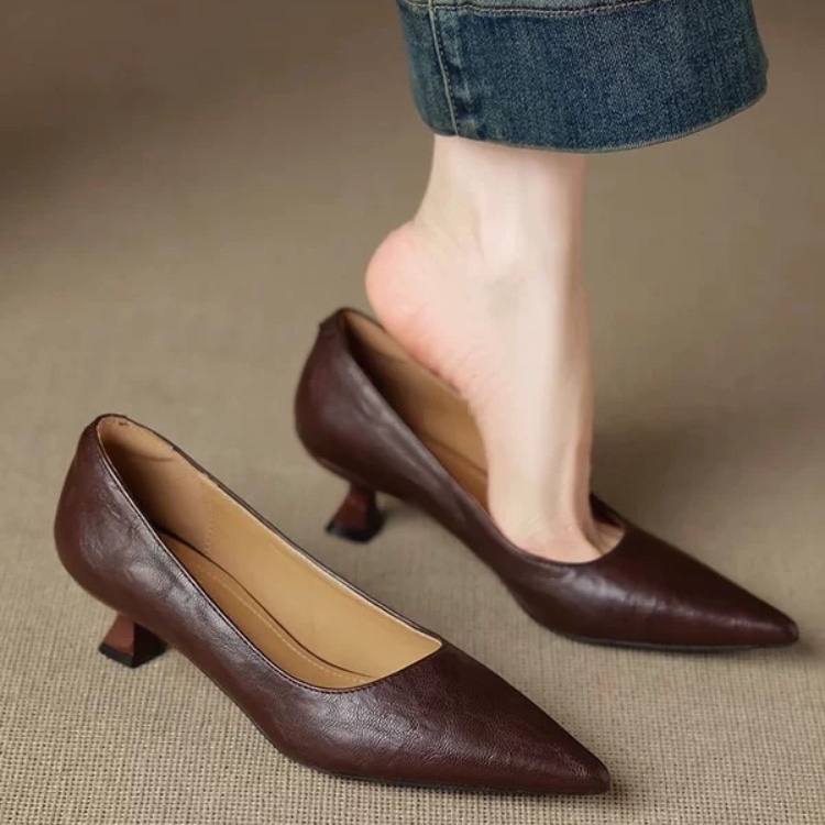 Simple Stiletto Single Shoes A - Women Fashion Wear 评论和价格