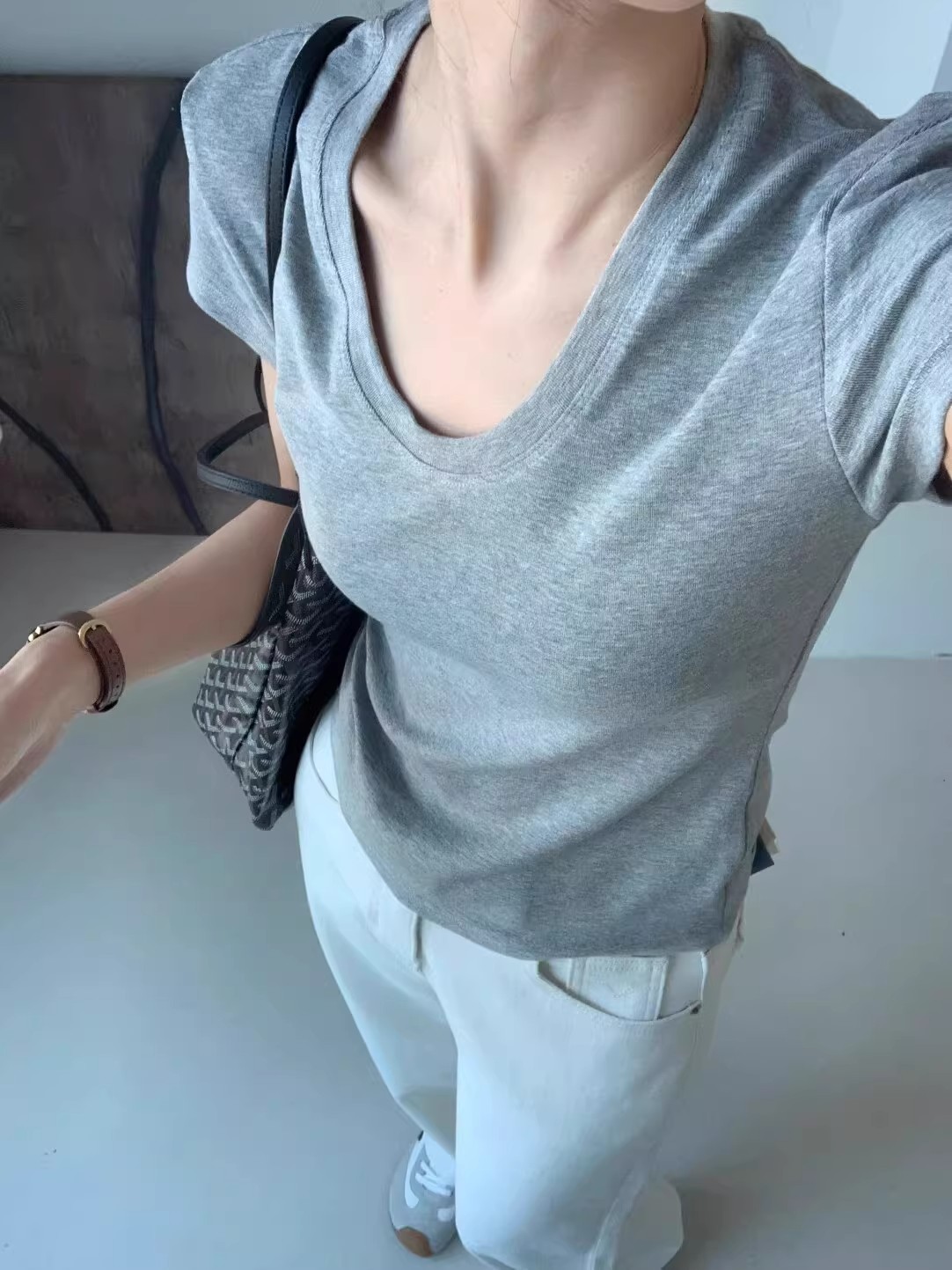 U-Neck Shoulder Short Sleeve T - Women Fashion Blouse 评论和价格