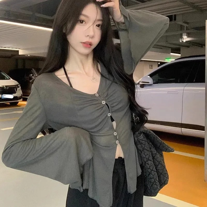 Sheer Flare Sleeve Blouse - Y2 - Women Fashion Blouse 评论和价格
